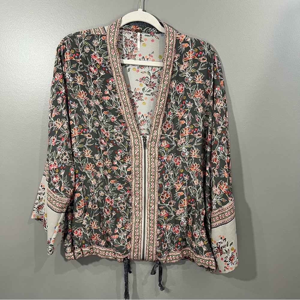 Free People Windflowers Printed Kinched Zip Kimono Grey XS/S